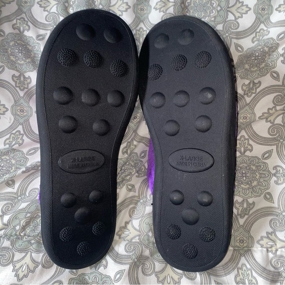 Brand New Bedroom slippers.  Size XL   NEW - Picture 3 of 5